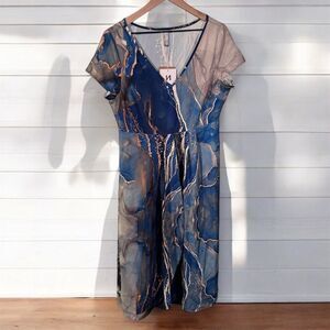 Noracora NWT Blue Abstract Print V-Neck Midi Dress Size L Casual